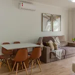Apto 1 quadra da Praia na Av Brasil, Wifi 350 mega P1188