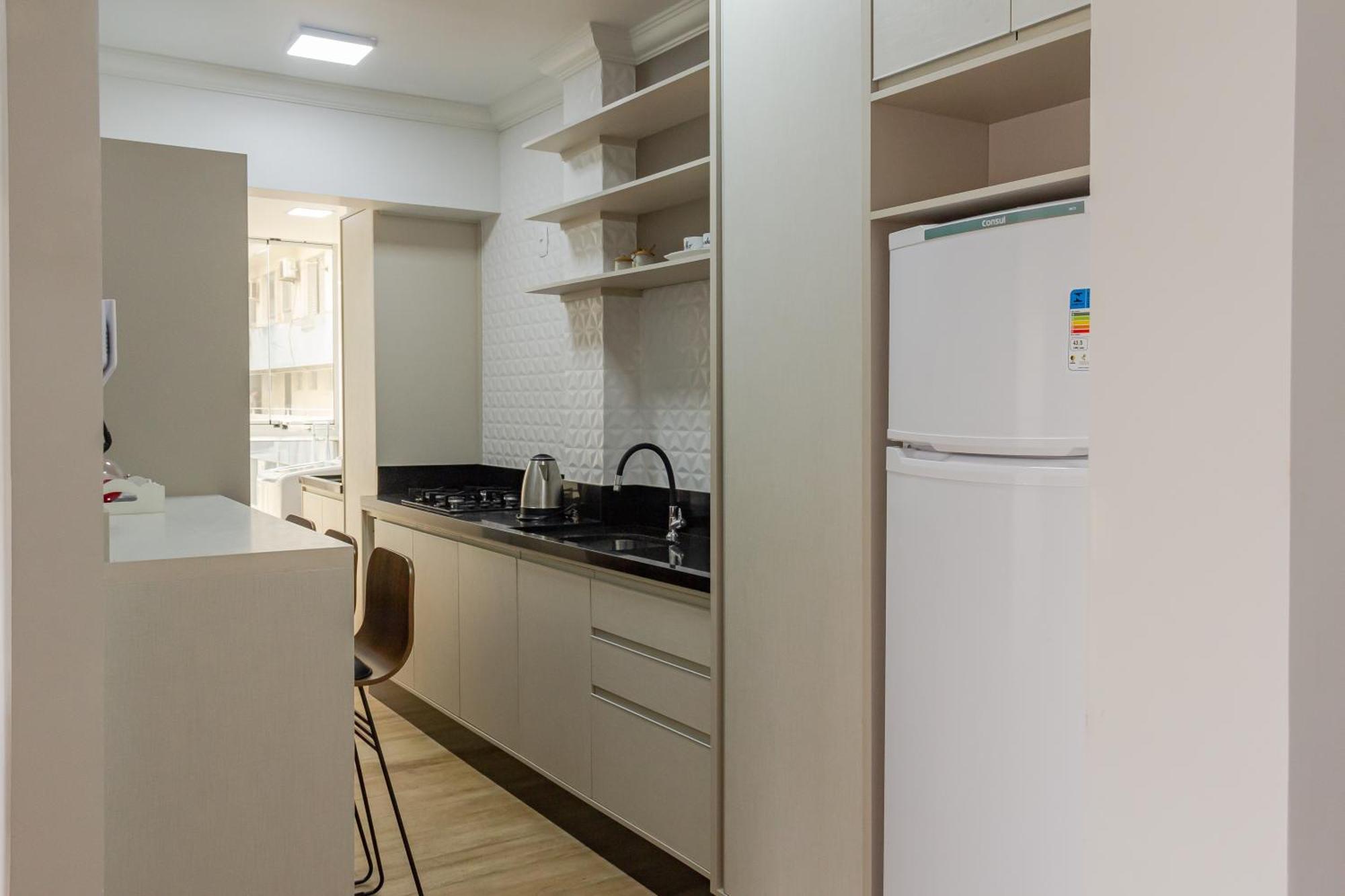 1 Quadra Da Na Avbrasil, Wi-fi 350mega P1188 Balneario Camboriu
