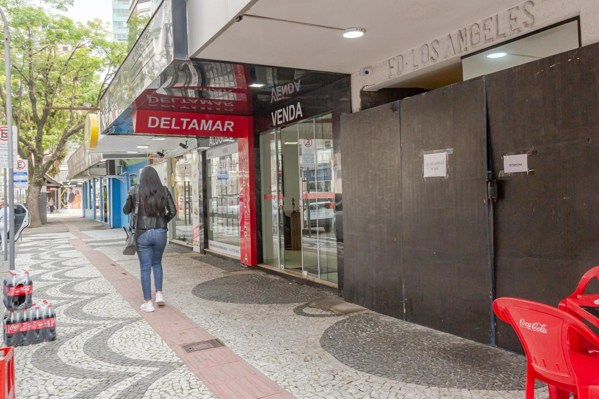 1 Quadra Da Na Avbrasil, Wi-fi 350mega P1188