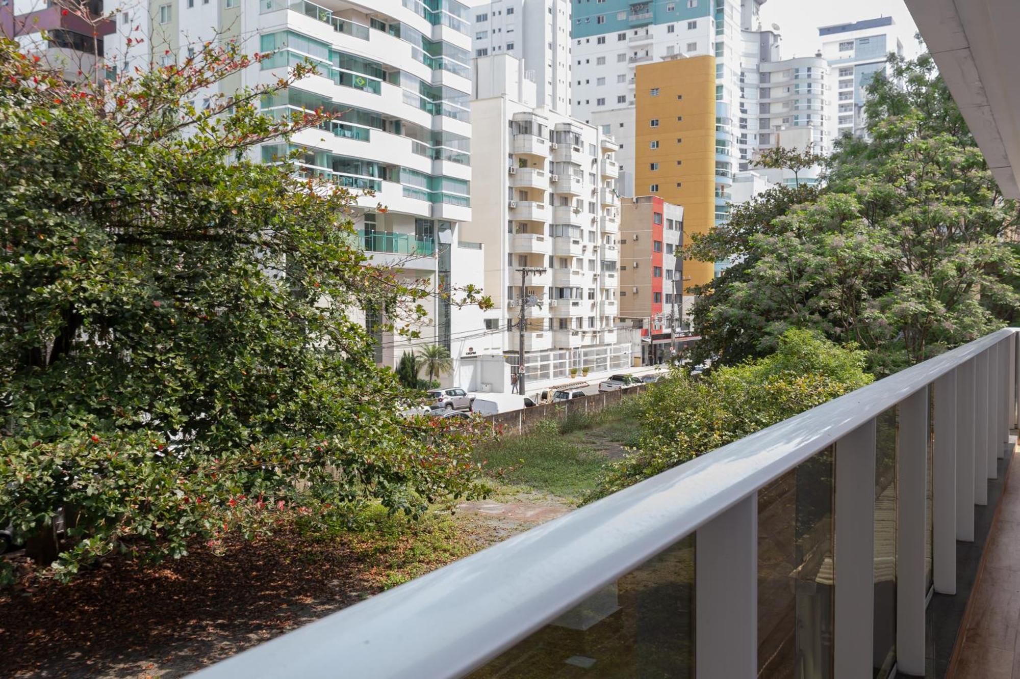 Apartamento 1 Quadra Da Na Avbrasil, Wi-fi 350mega P1188